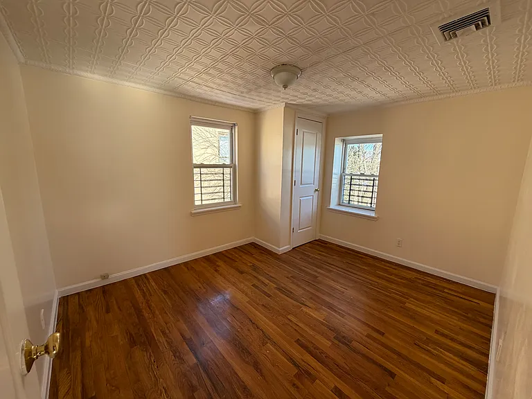 1342 New York Ave #1 — Photo 13