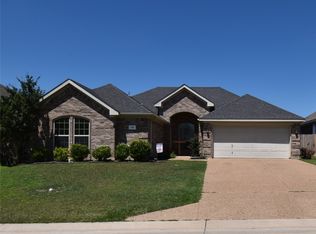 106 Pony Express Trl, Willow Park, TX 76087
