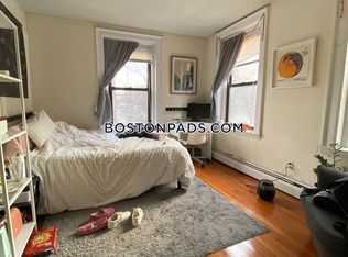 121 Hillside St #12V, Roxbury Crossing, MA 02120