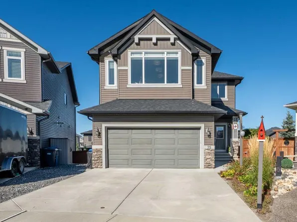25 S Cimarron Springs Ct, Okotoks, AB T1S 0M1