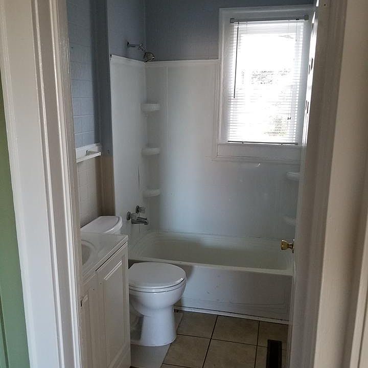 1st image of 100 Phifer Dr