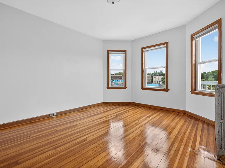 81 Dakota St #3 — Photo 12