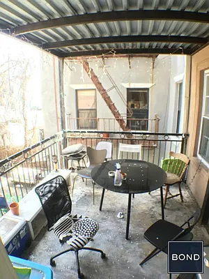 Rented by Bond New York | media 22