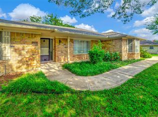 6021 Sycamore Creek Rd, Edgecliff Village, TX 76134