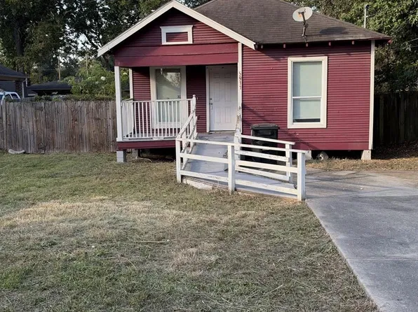 5911 Mayle St, Houston, TX 77016