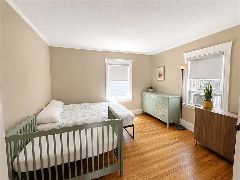 247 Sycamore St — Photo 10