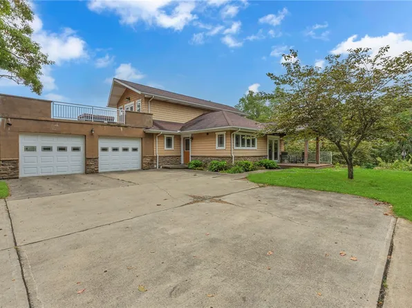 407 Pleasant Dr, Aliquippa, PA 15001