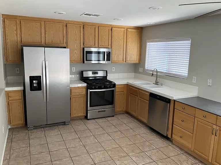 8975 Spring Peeper Ave — Photo 6