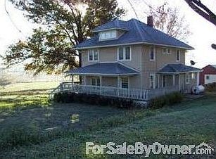 5 Br Rural Home on 1 Acre : Come by to see it!