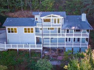 132 Eagles View Dr, Hayesville, NC 28904