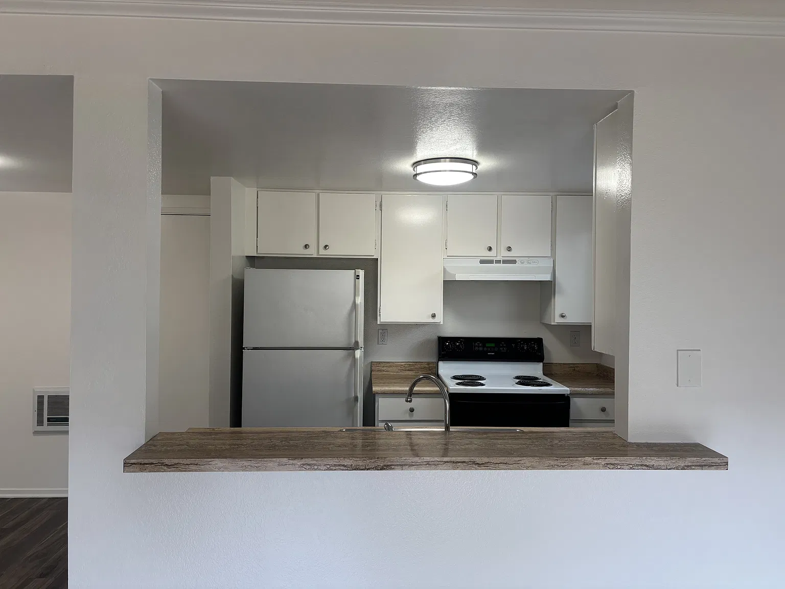 2 bed, 2.5 bath, $2,650 — Photo 4