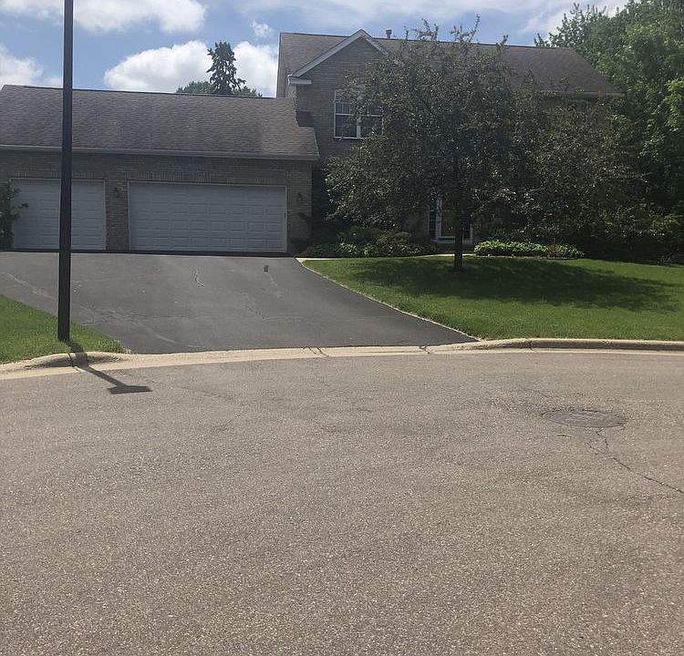 1st image of 10916 Chatham Ct S