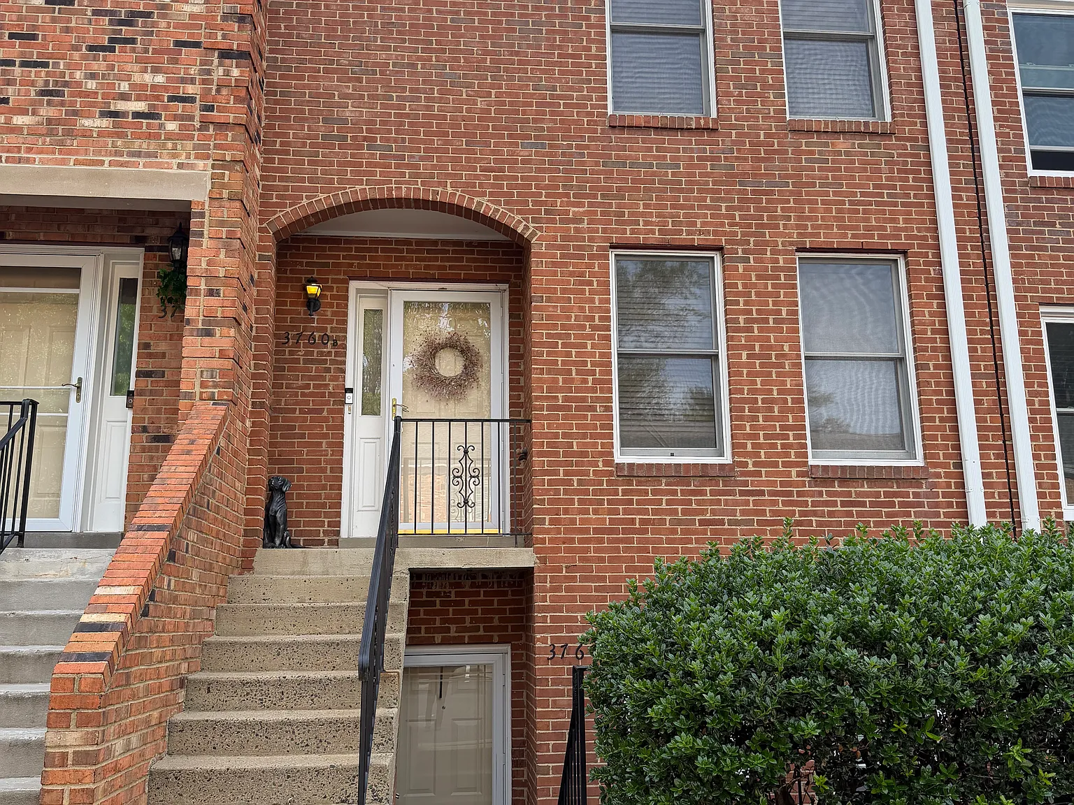 2 bed, 2.5 bath, 1066 sqft, $2,550 — Photo 1