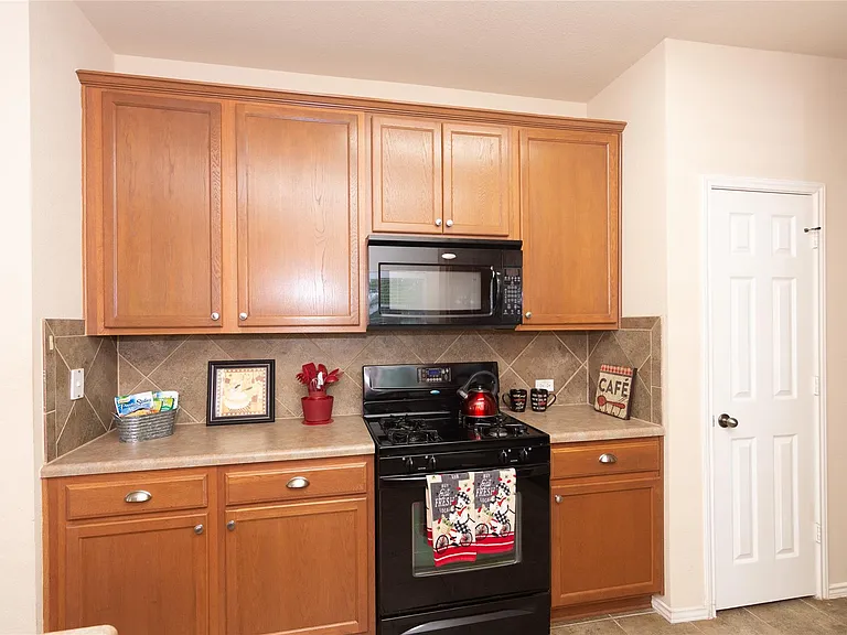 10509 Wylie Dr #338 — Photo 10