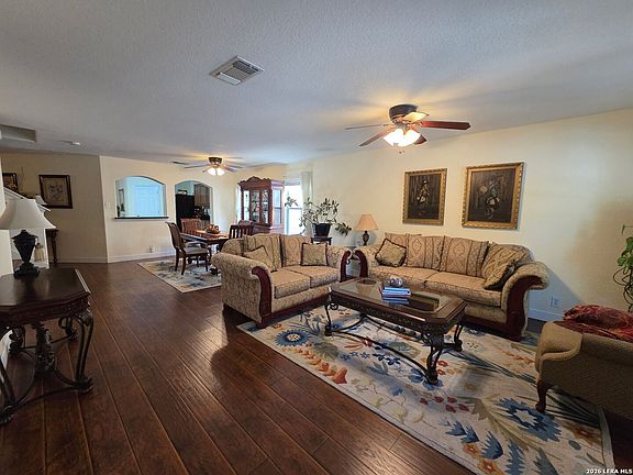 4th image of 6714 Carlsbad Rio