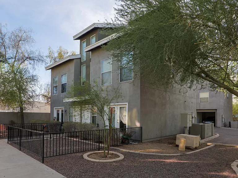 1205 W Roosevelt St #1231 — Photo 18