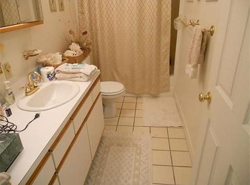 5th image of 47 Rose Ct