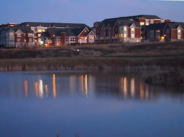 3862 South Lake DRIVE #107, Saint Francis, WI 53235