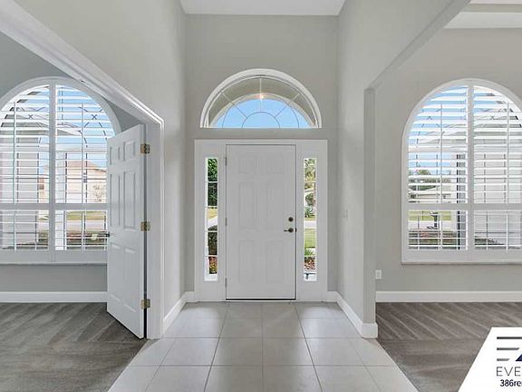 4th image of 111 White Hall Dr
