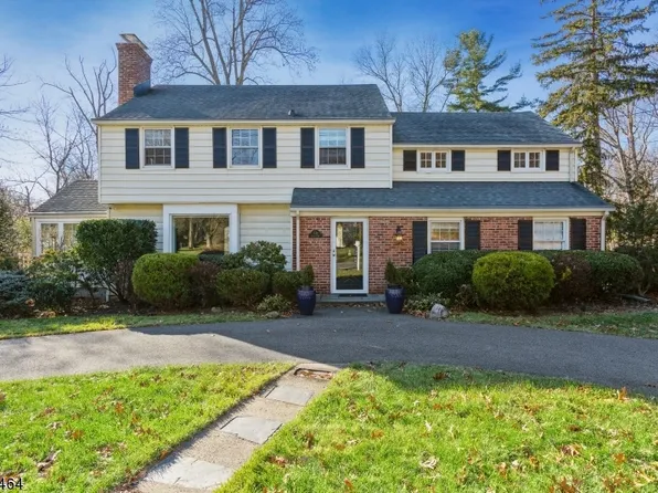 331 Tanager Way, Mountainside Boro, NJ 07092