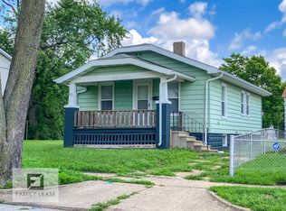 912 N Charles St, Decatur, IL 62521