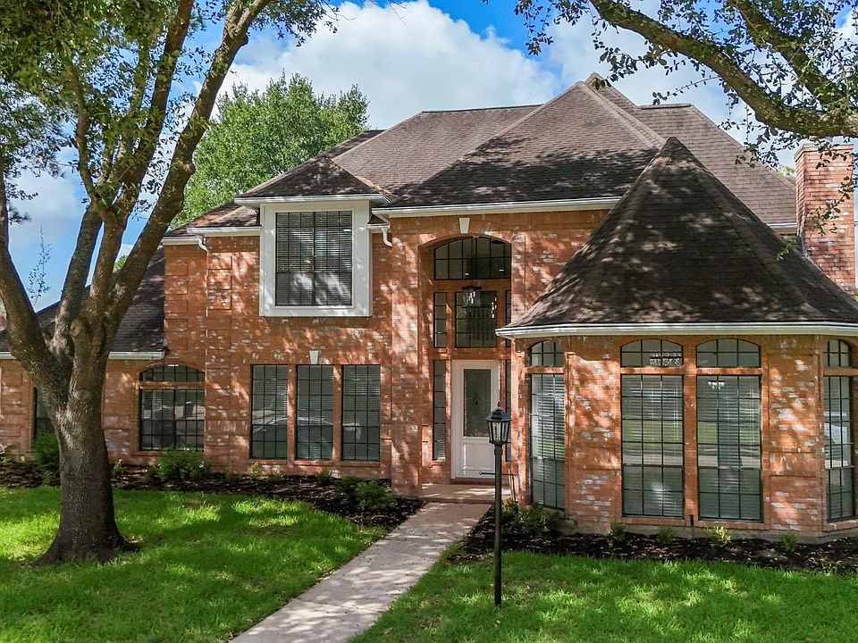 1st image of 17211 De Chirico Cir