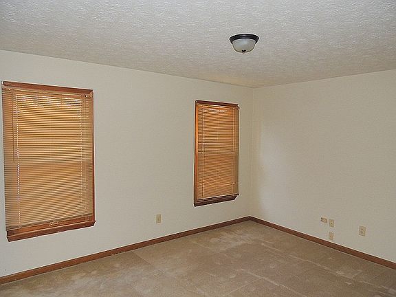 3rd image of 1078 Brittney Way