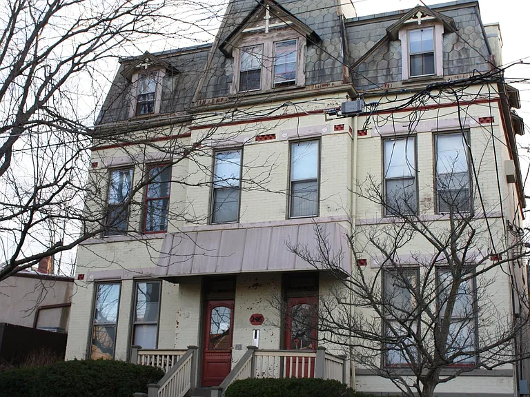 2416 Salutaris Ave #3 — Photo 9