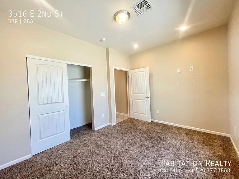 3516 E 2nd St — Photo 17