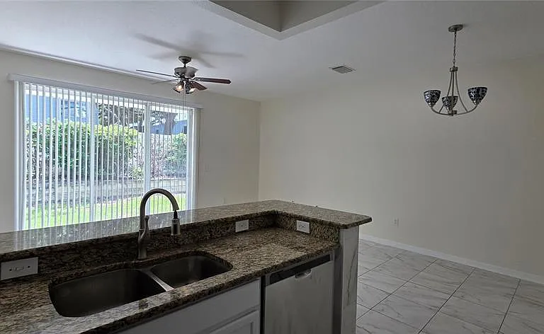 2027 Strathmill Dr — Photo 6