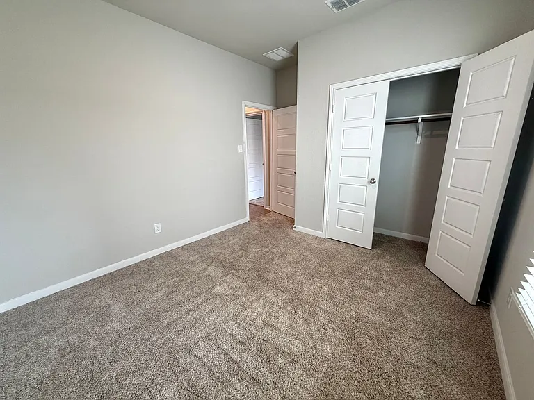 153 Nespral Dr — Photo 13