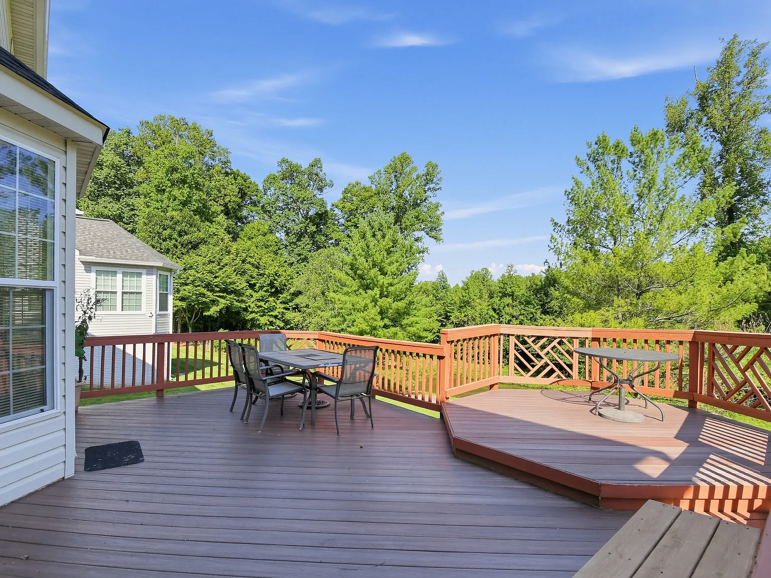 5 bed, 4.5 bath, 3600 sqft, $4,900 — Photo 4