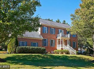 6300 Drill Field Ct, Centreville, VA 20121