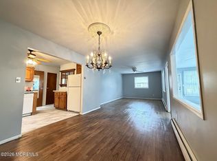 4 Cypress St #A, Toms River, NJ 08757