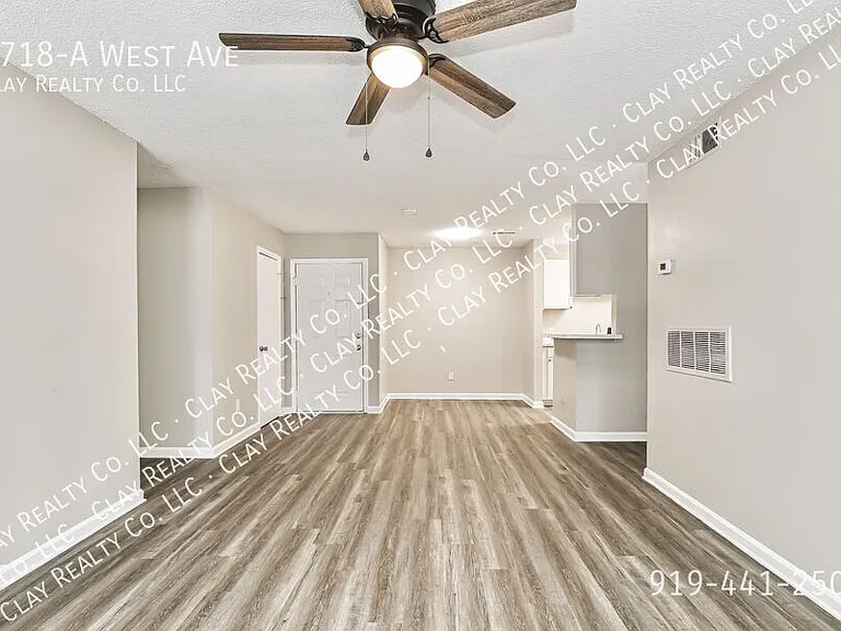 3718A West Ave — Photo 12