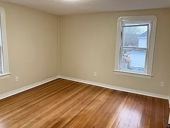 2 bed, 1.0 bath, 900 sqft, $2,200 — Photo 4