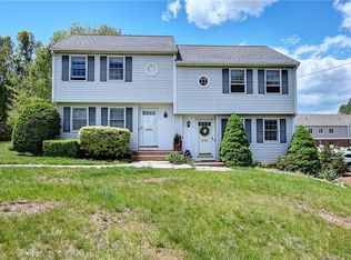 26 Linden St #26, Glastonbury, CT 06033