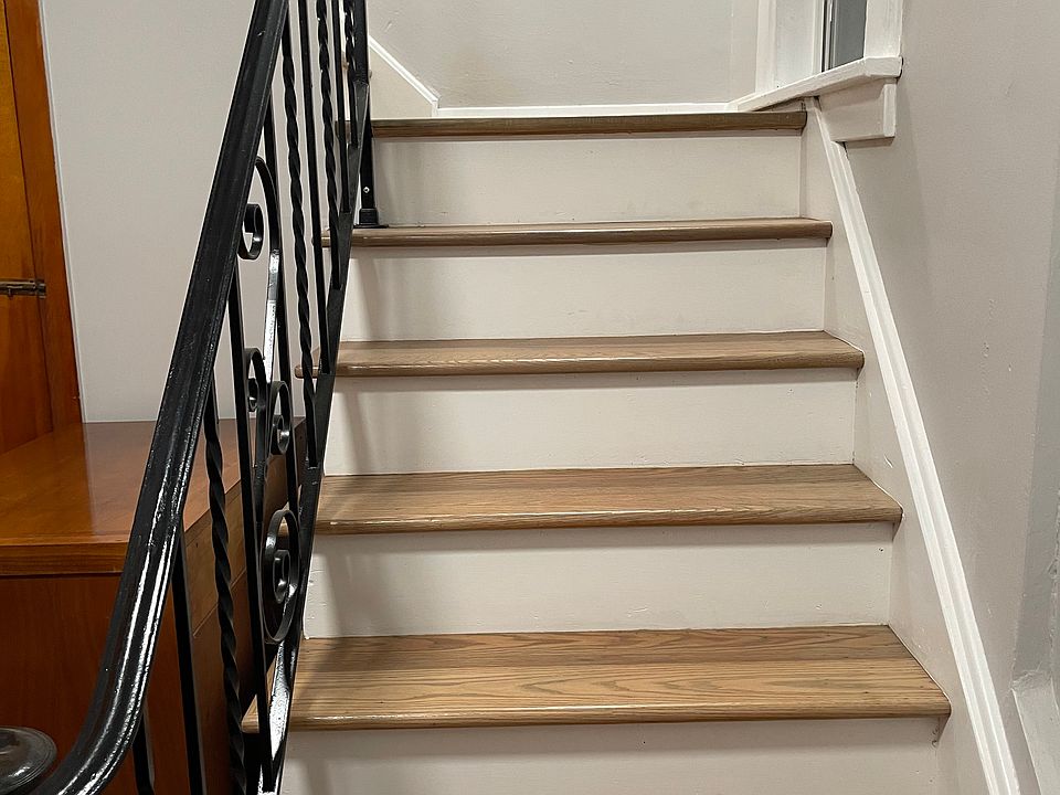 1st image of 97 Hayward Pl Floor 2