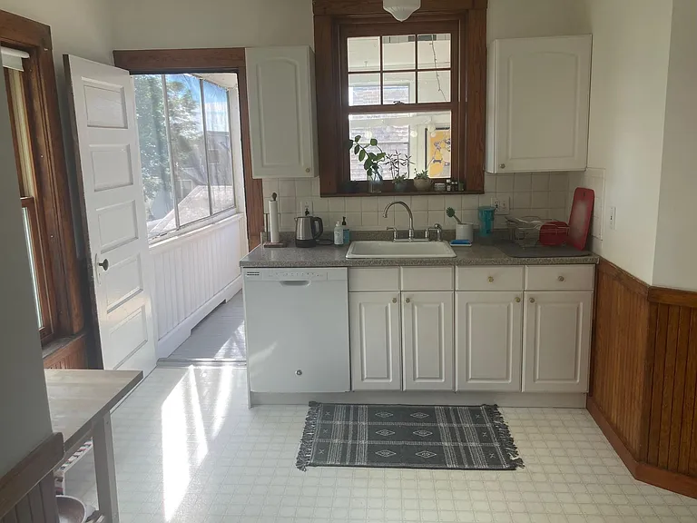 30 Emerson St #3 — Photo 13