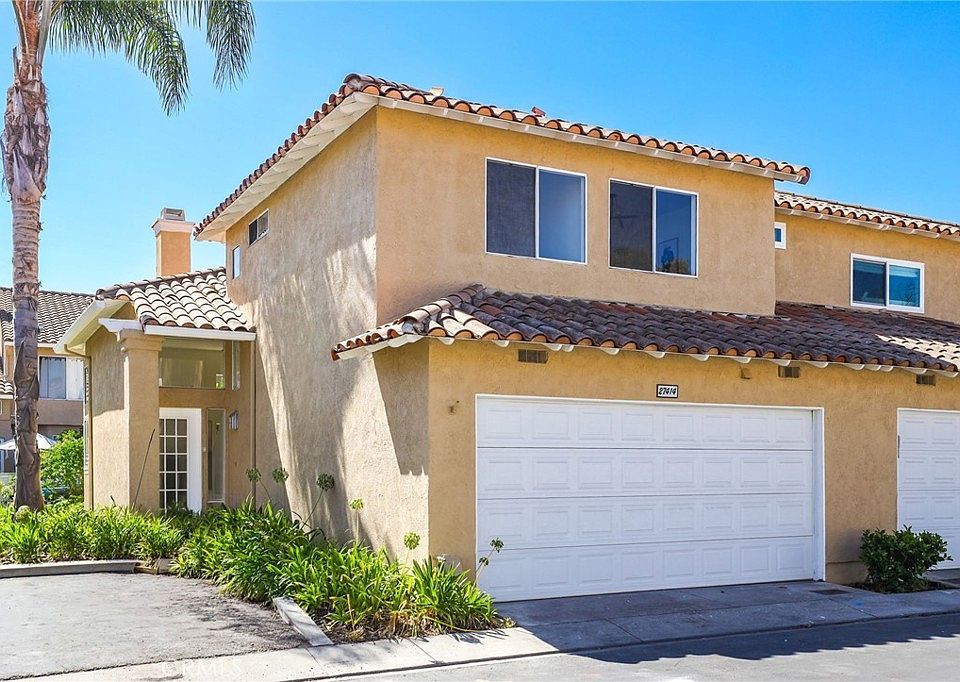 1st image of 27414 Iris Ave