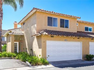 27414 Iris Ave, Mission Viejo, CA 92692