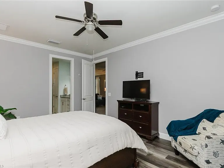 5257 Juliet Ct — Photo 13
