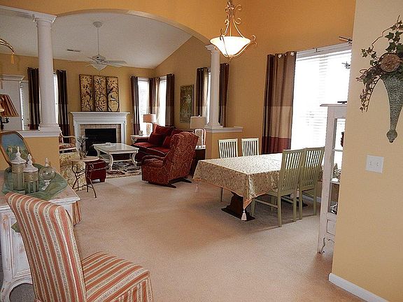 3rd image of 6260 Owlridge Cir