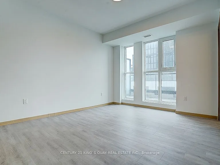 3429 Sheppard Ave E #802 — Photo 21