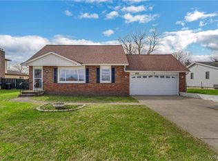 2884 Stony Point Rd, Grand Island, NY 14072