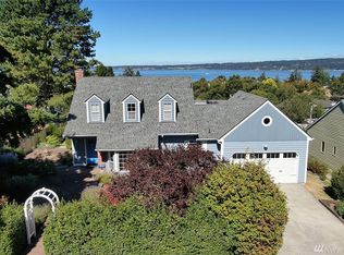 216 6th St, Langley, WA 98260