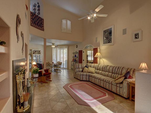 3rd image of 20802 Grayhawk Dr #1097