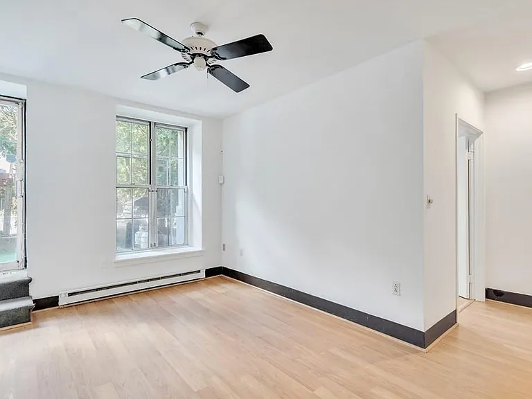 240 Heath St #101 — Photo 5