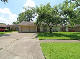 167 White Cedar St, Houston, TX 77015