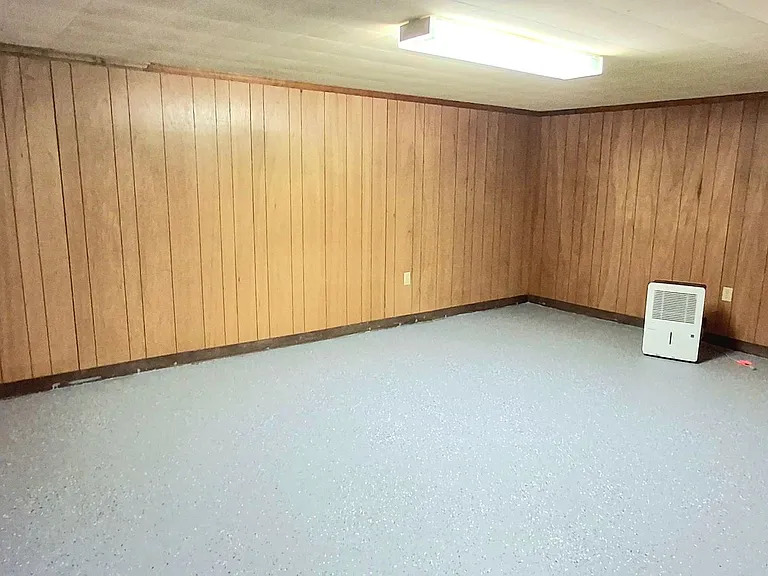 10 Carson Ln — Photo 30